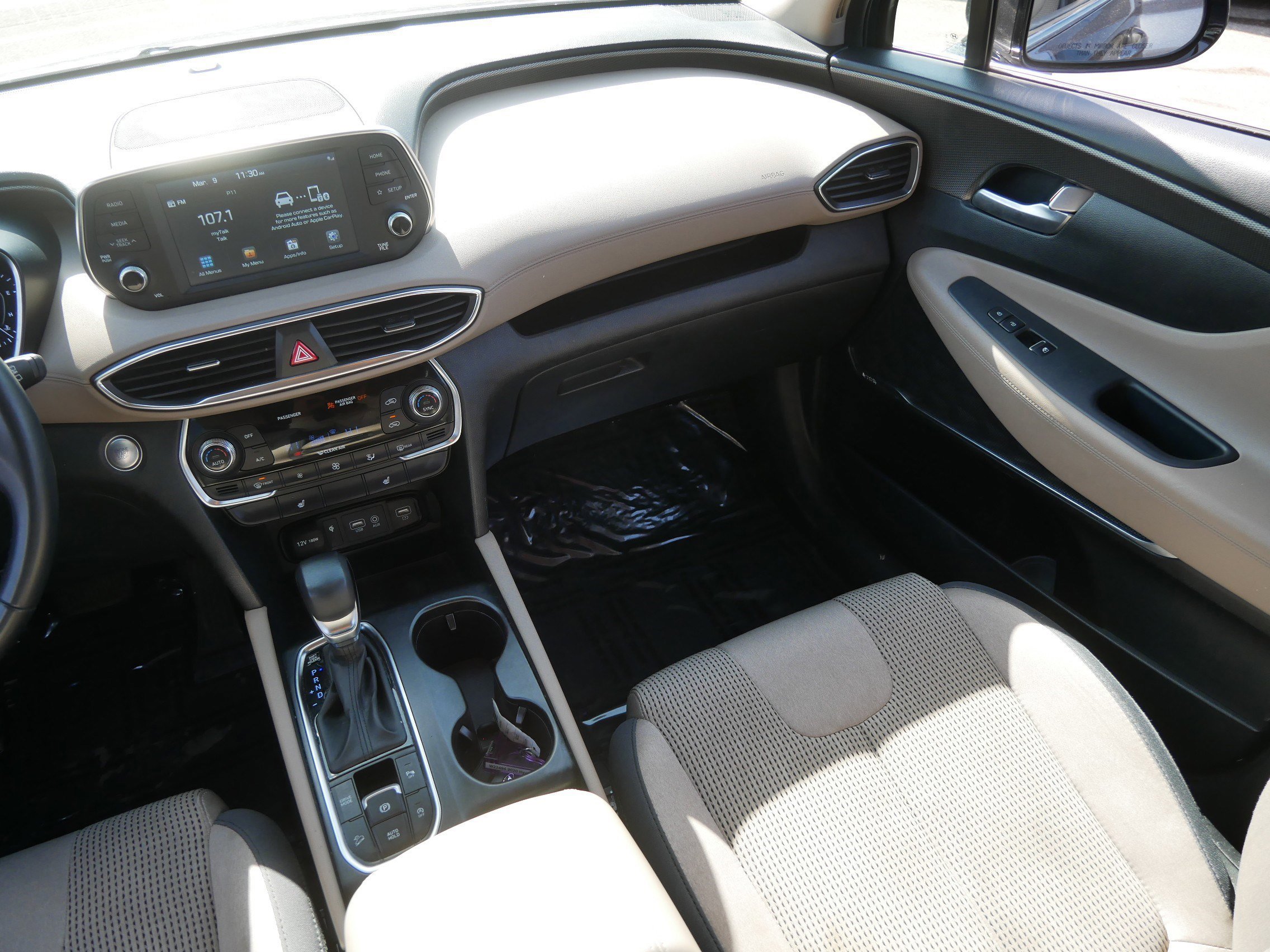 Used 2020 Hyundai Santa Fe SEL w/ Convenience Package image 11