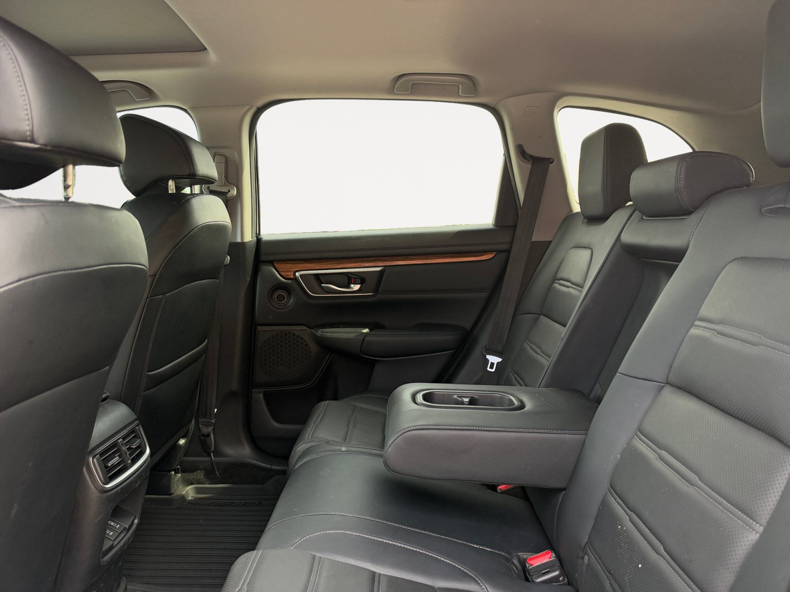 Used 2017 Honda CR-V Touring image 13