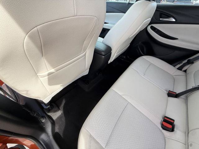 Used 2023 Buick Encore GX Preferred w/ Cold Weather Comfort Package FWD image 24