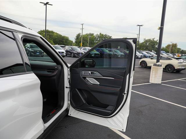 Certified 2025 Ford Explorer ST AWD/4WD image 27