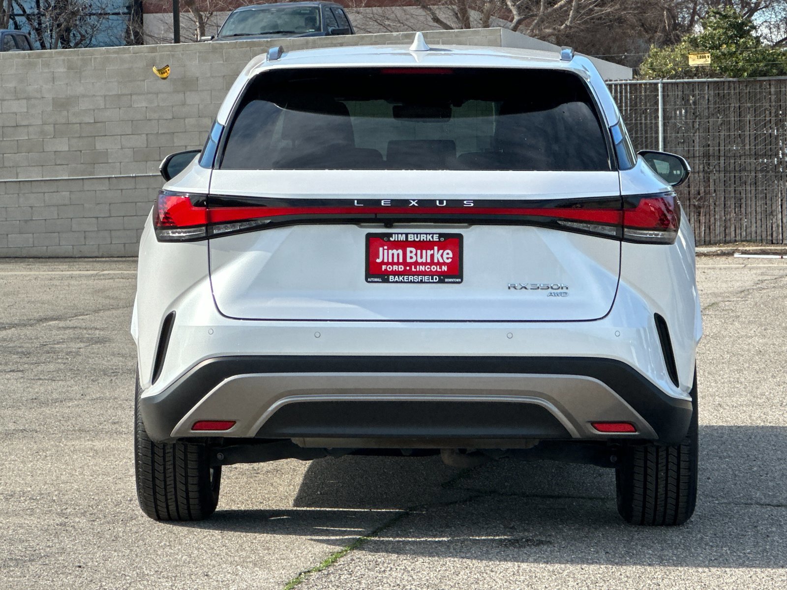 Used 2023 Lexus RX 350h image 4