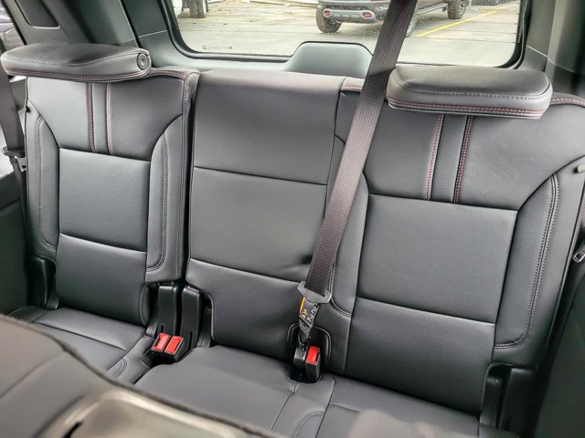 Used 2025 Chevrolet Tahoe RST w/ Sun And Tow Package AWD/4WD image 18