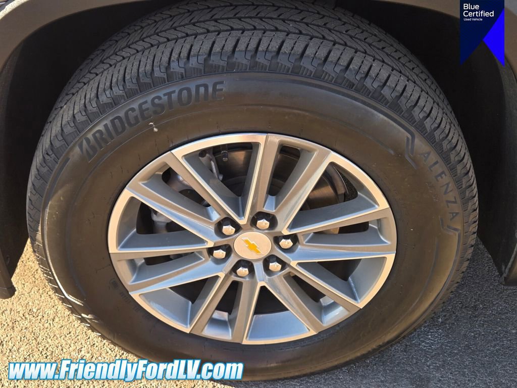 Used 2023 Chevrolet Traverse LT FWD image 8