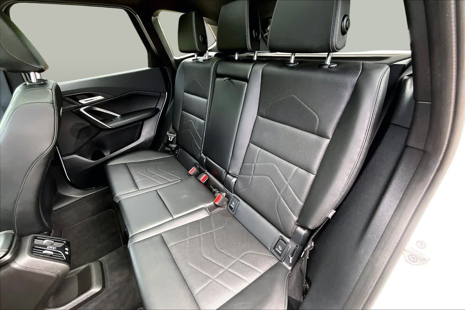 Used 2025 BMW X1 xDrive28i AWD/4WD image 21