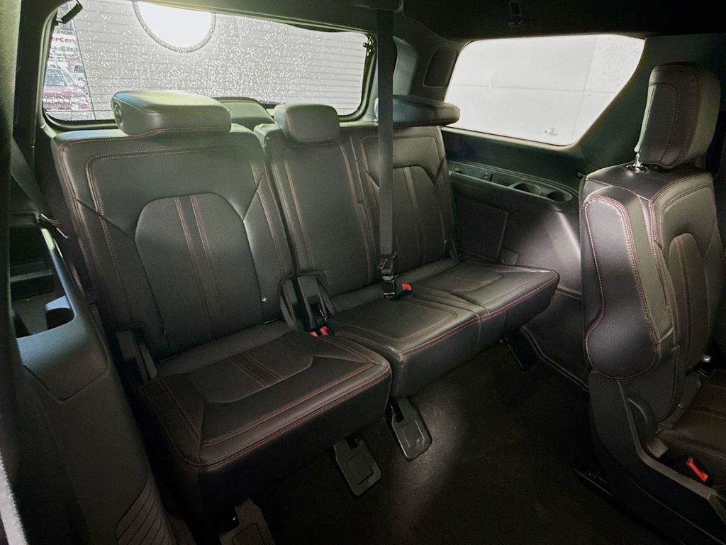 Certified 2024 Ford Expedition Limited AWD/4WD image 29