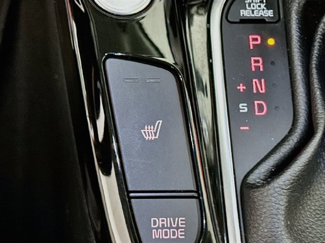 Used 2020 Kia Soul GT-Line Turbo FWD image 27