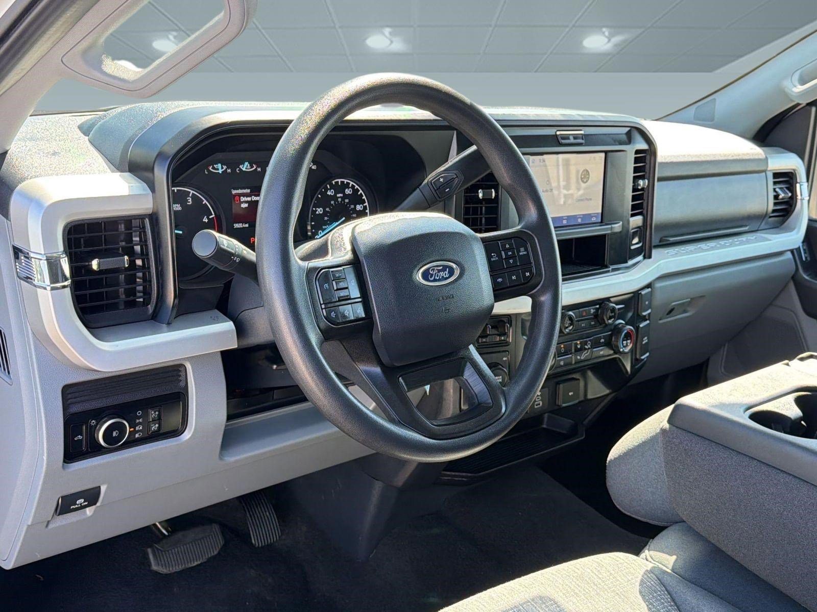 Certified 2025 Ford F250 XLT image 6