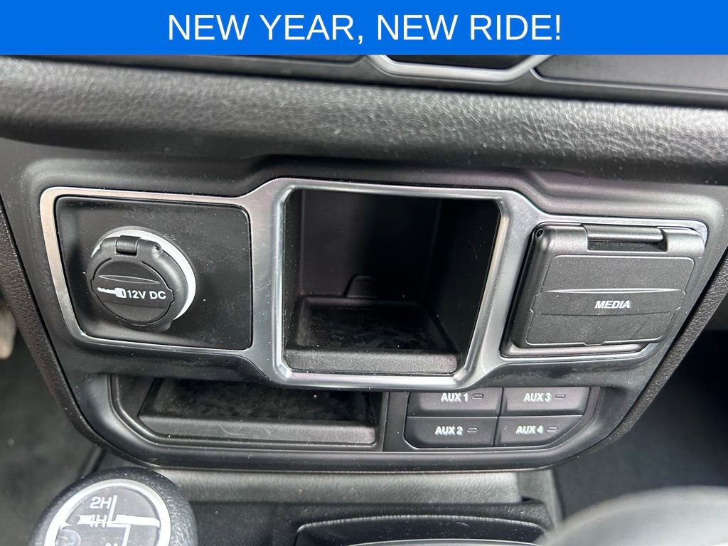 Used 2024 Jeep Wrangler Sport image 27