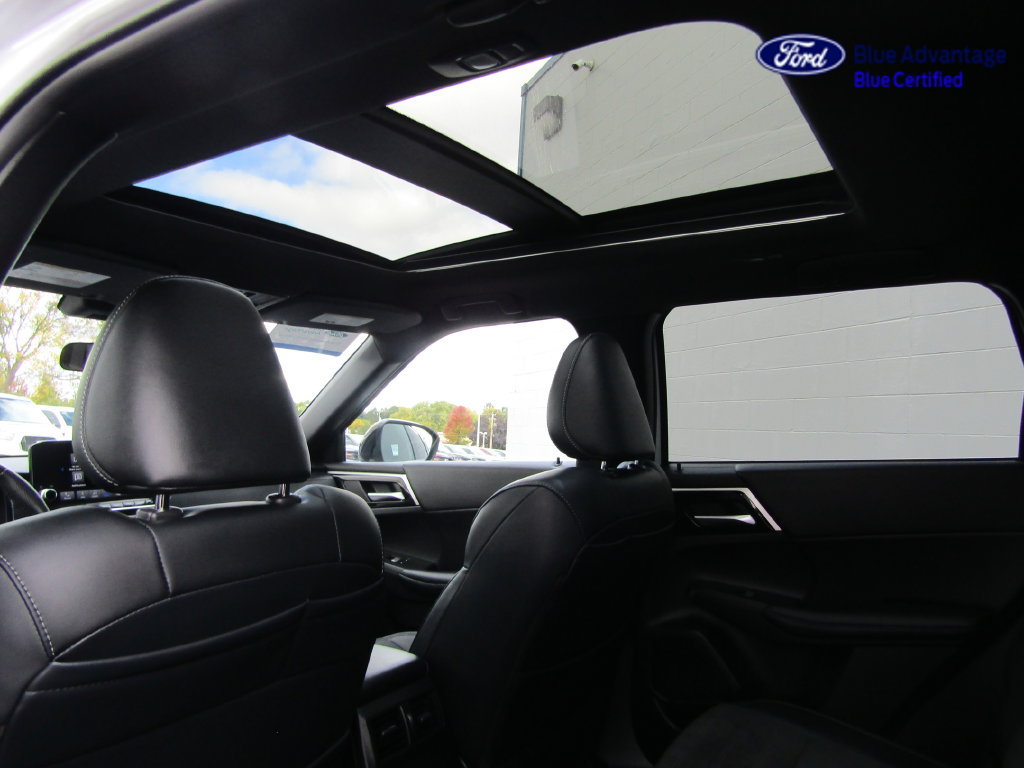 Used 2024 Mitsubishi Outlander SE Black Edition AWD/4WD image 5