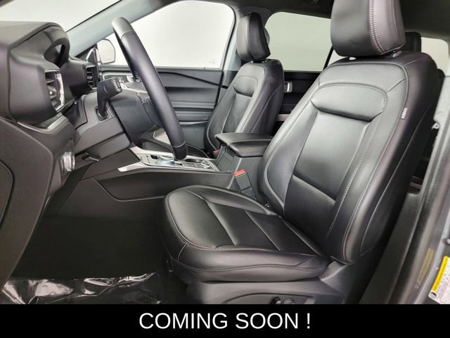 Certified 2022 Ford Explorer XLT w/ Equipment Group 202A image 13