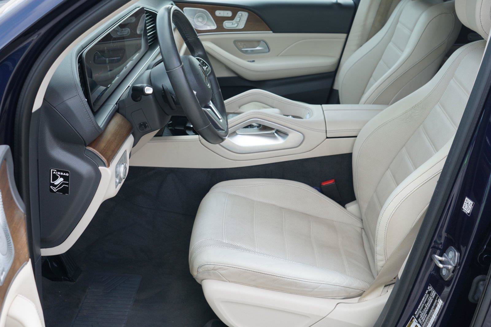 Used 2020 Mercedes-Benz GLS 450 4MATIC image 10