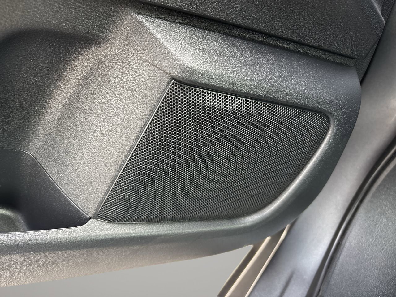 Used 2023 Nissan Sentra S image 24