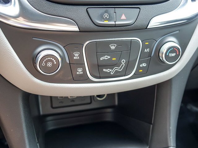 Used 2024 Chevrolet Equinox LS w/ LS Convenience Package FWD image 23