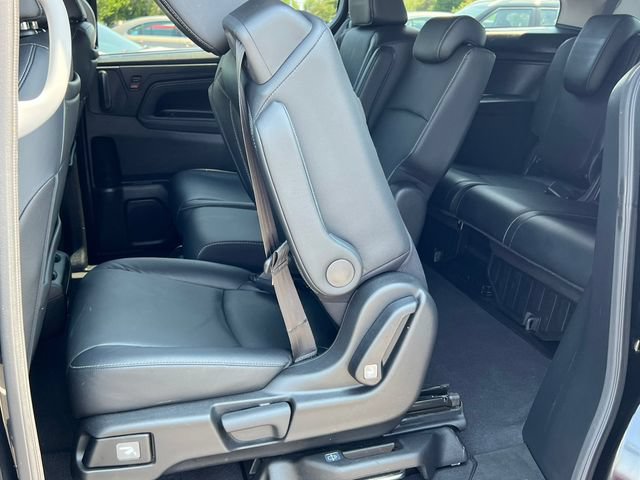 Used 2022 Honda Odyssey Touring image 5