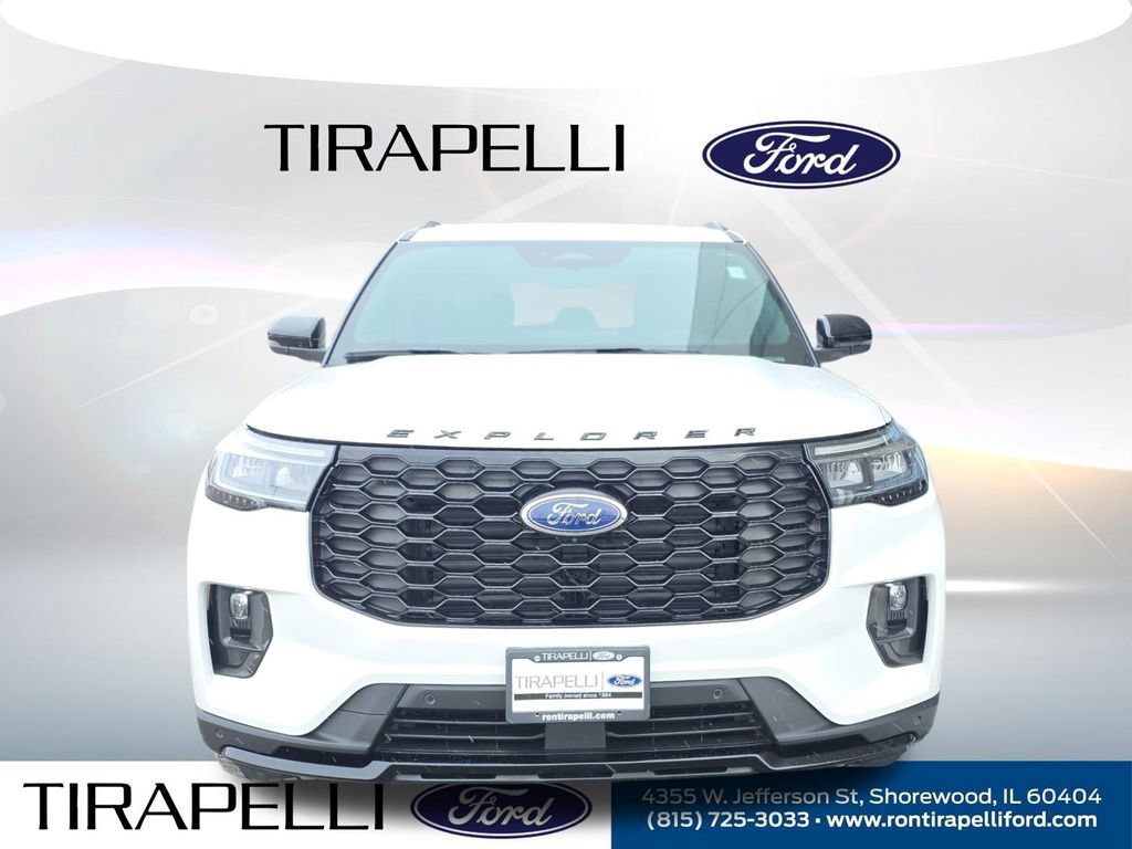 Certified 2025 Ford Explorer ST-Line w/ ST-Line Street Pack AWD/4WD image 5