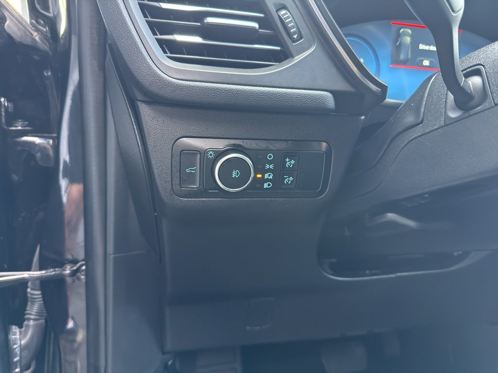 Certified 2024 Ford Escape Platinum AWD/4WD image 18