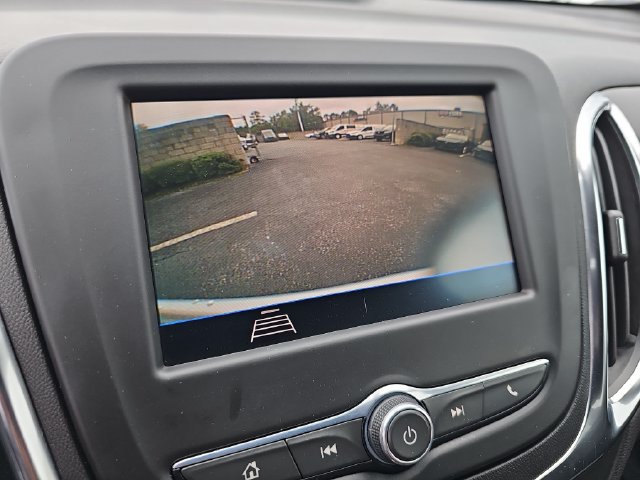 Used 2021 Chevrolet Equinox LT FWD image 24