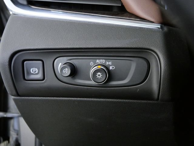 Used 2020 Buick Enclave Avenir w/ Avenir Technology Package AWD/4WD image 27