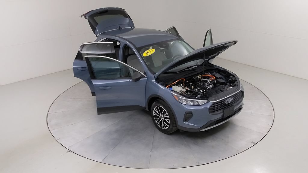 Certified 2023 Ford Escape Active w/ Tech Pack #1 AWD/4WD image 44