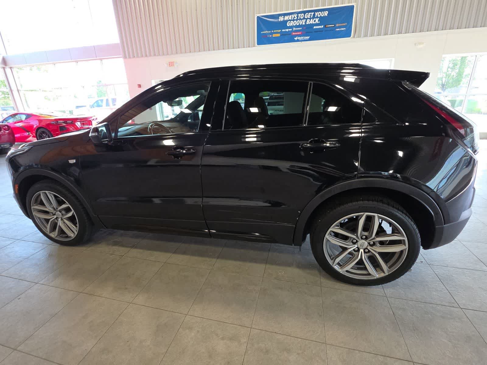 Used 2019 Cadillac XT4 Sport AWD/4WD image 12