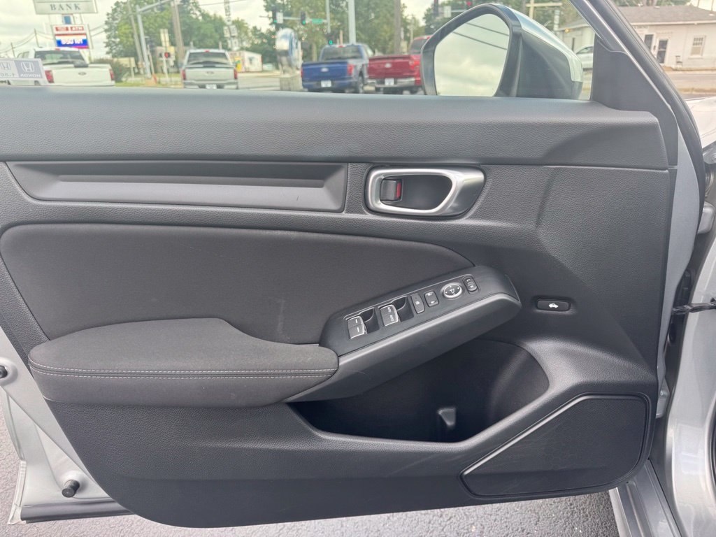 Used 2025 Honda Civic LX image 2
