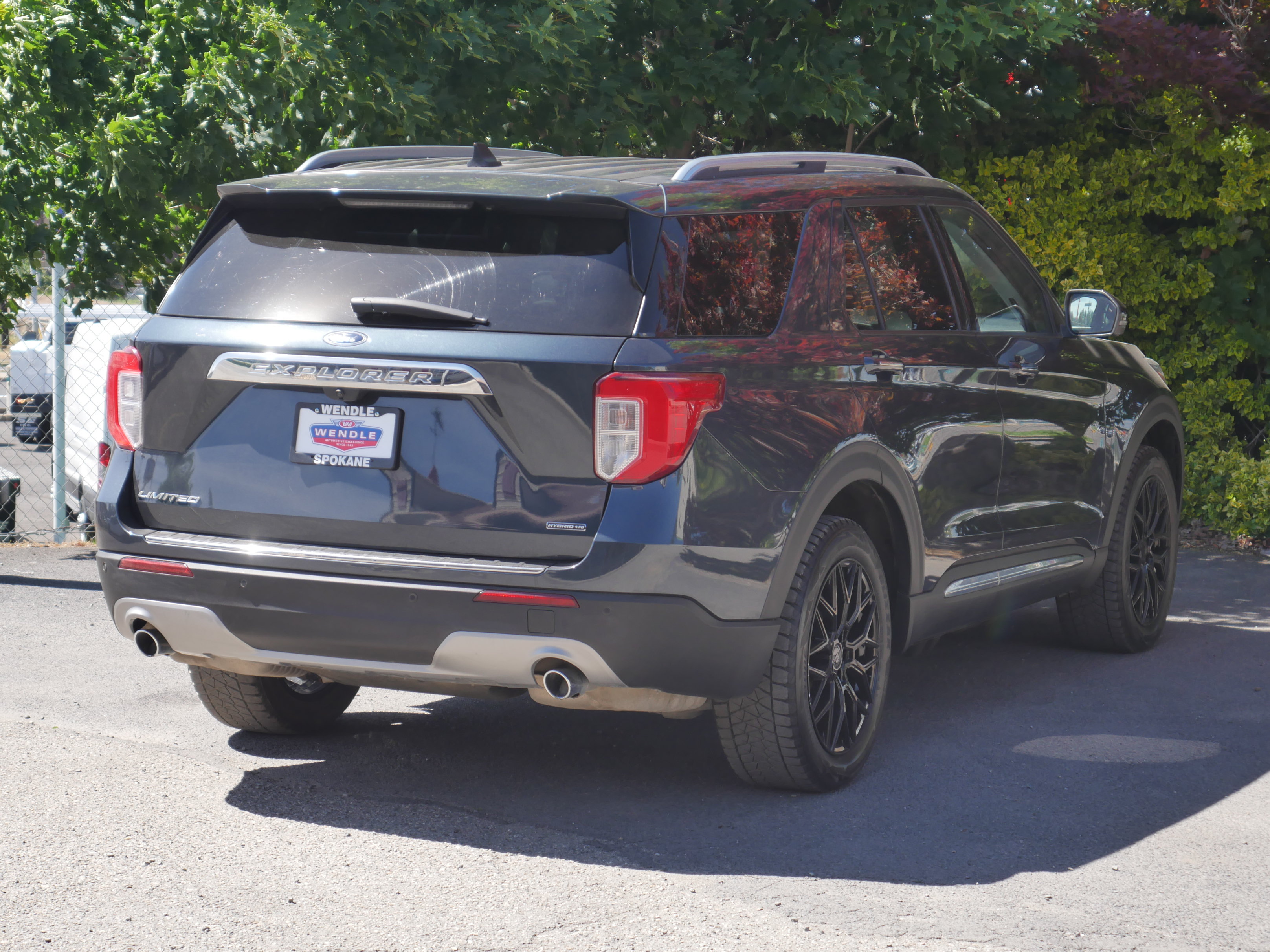Certified 2022 Ford Explorer Limited AWD/4WD image 27