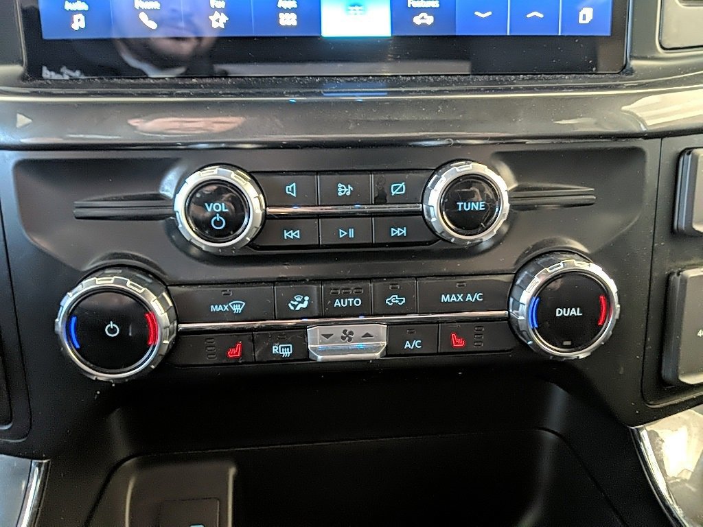 Certified 2022 Ford F150 XLT w/ Equipment Group 302A High image 17