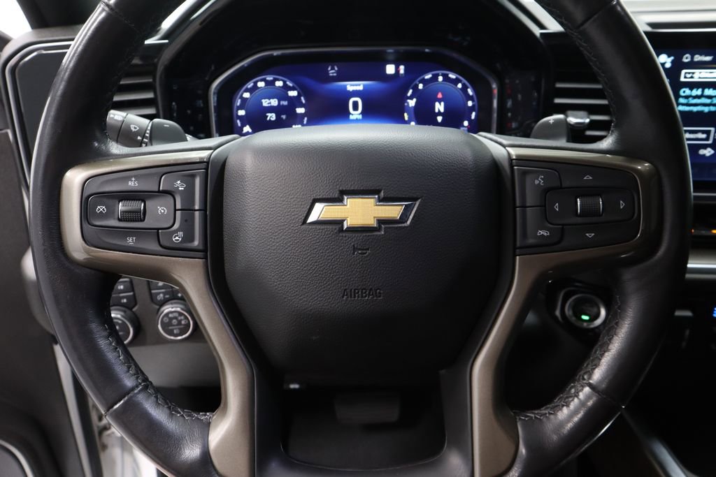Used 2022 Chevrolet Silverado 1500 High Country w/ High Country Premium Package AWD/4WD image 31