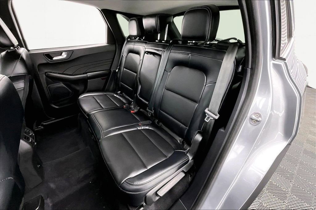 Certified 2023 Ford Escape Platinum image 26