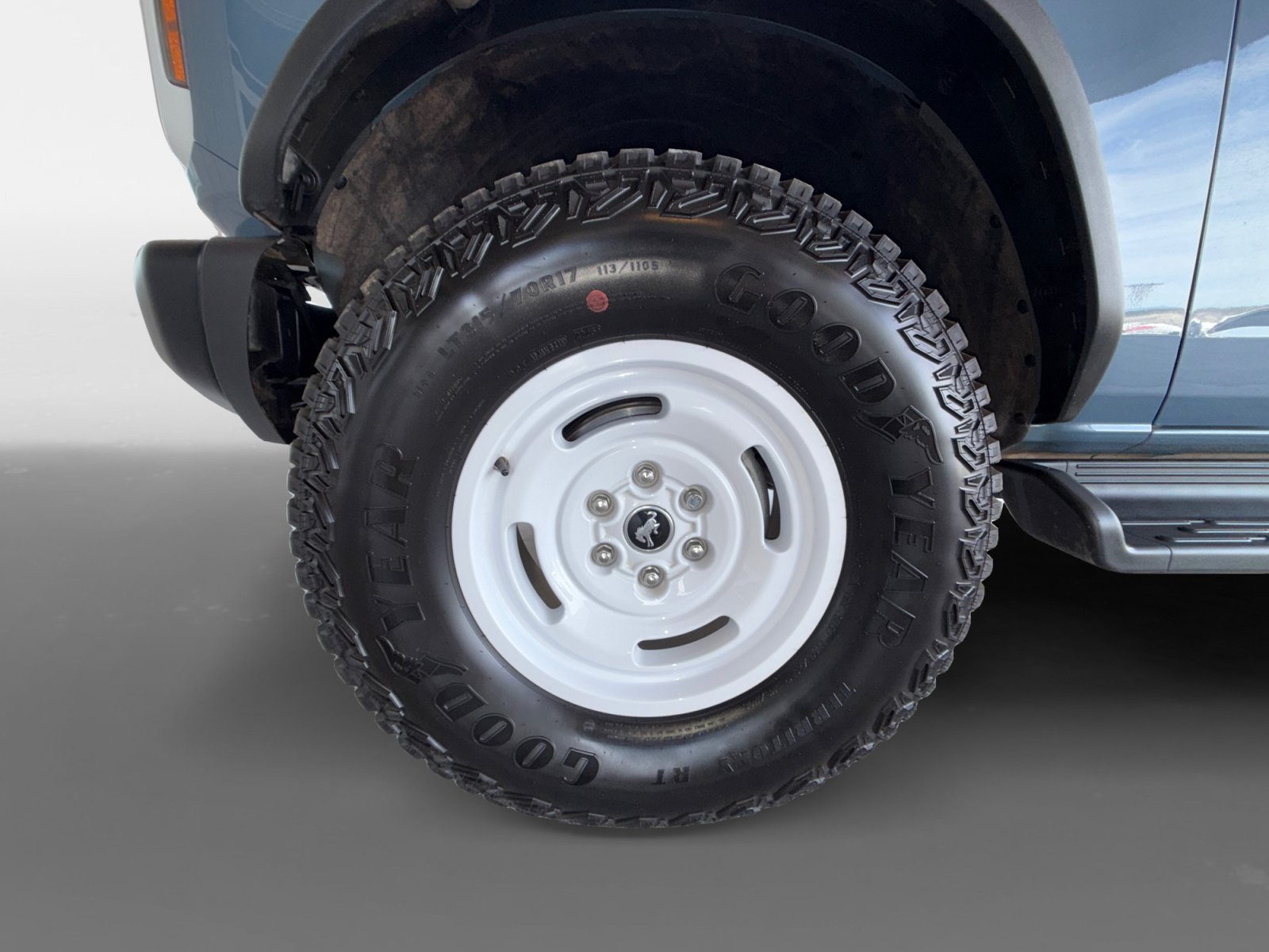 Certified 2025 Ford Bronco Heritage Edition AWD/4WD image 20