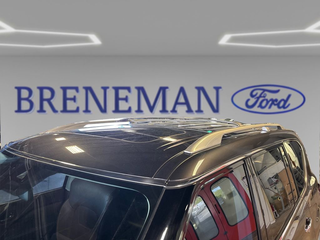 Used 2022 INFINITI QX80 Premium Select w/ All-Season Package AWD/4WD image 12