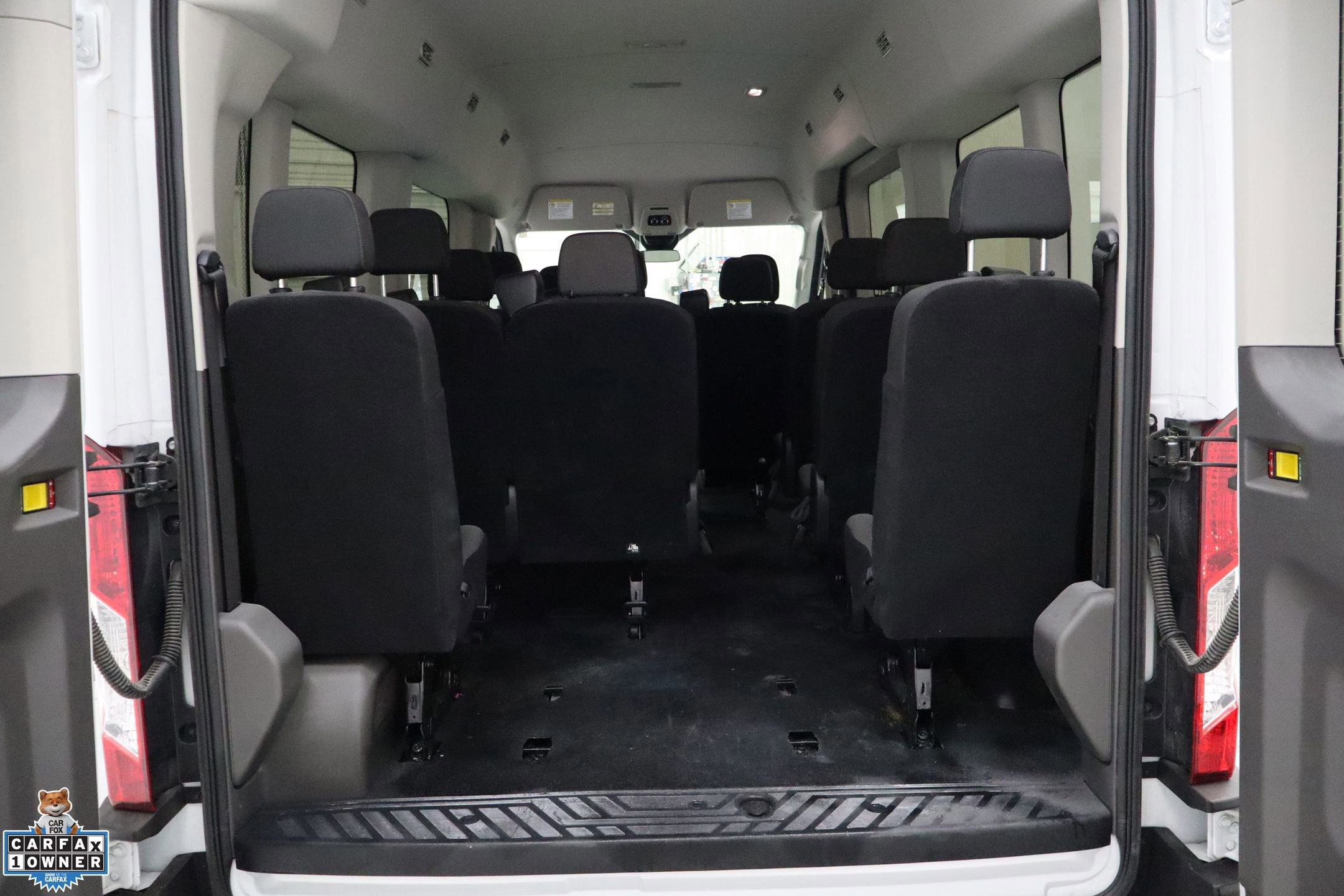 Certified 2025 Ford Transit 350 XLT image 24