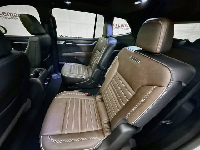 Used 2026 GMC Acadia Denali Ultimate FWD image 26