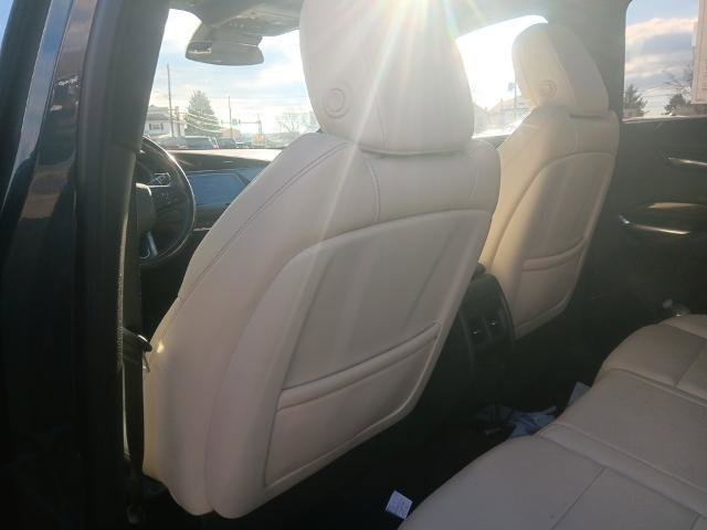 Used 2019 Cadillac XT4 Sport w/ Cold Weather Package image 15