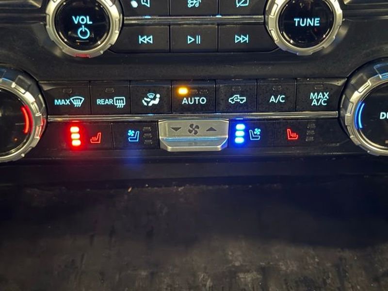 Certified 2023 Ford F150 Lariat w/ Equipment Group 502A High image 30