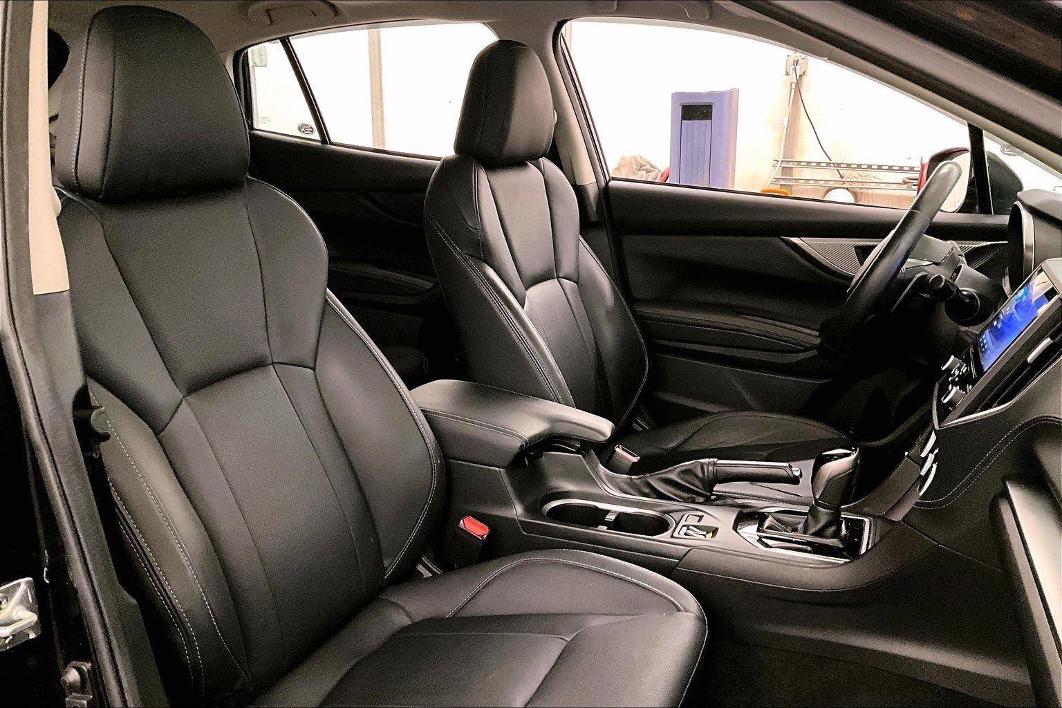 Used 2022 Subaru Impreza 2.0i Limited image 9