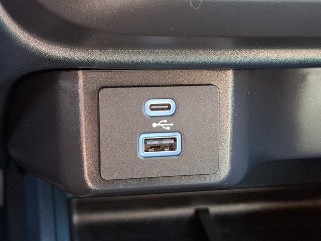 Certified 2024 Ford Maverick XLT w/ XLT Luxury Package FWD image 32