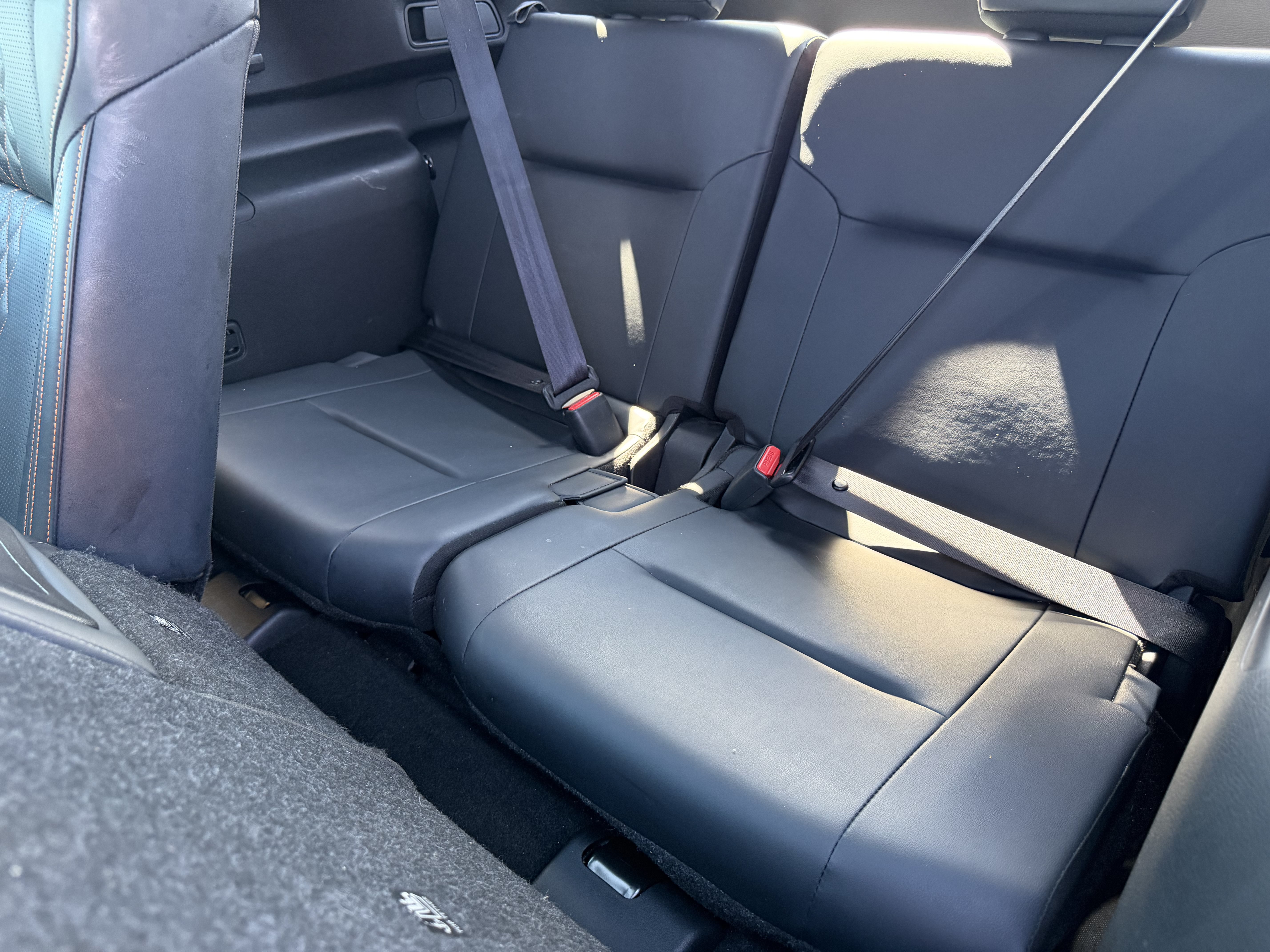 Used 2023 Mitsubishi Outlander AWD image 12