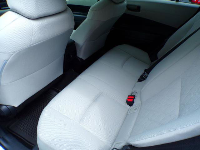 Used 2022 Toyota Corolla Cross LE AWD/4WD image 14