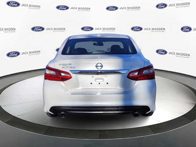 Used 2017 Nissan Altima 2.5 SL image 3