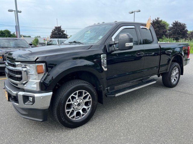 Certified 2022 Ford F350 Lariat w/ Lariat Value Package AWD/4WD image 3