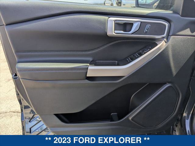 Certified 2023 Ford Explorer XLT w/ Equipment Group 202A image 10