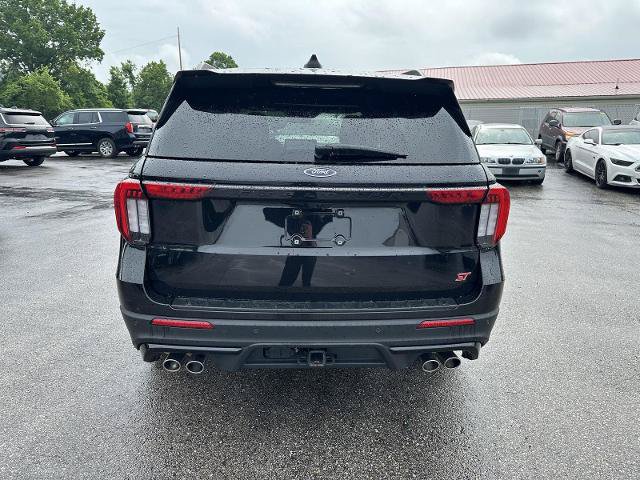 Certified 2025 Ford Explorer ST AWD/4WD image 6