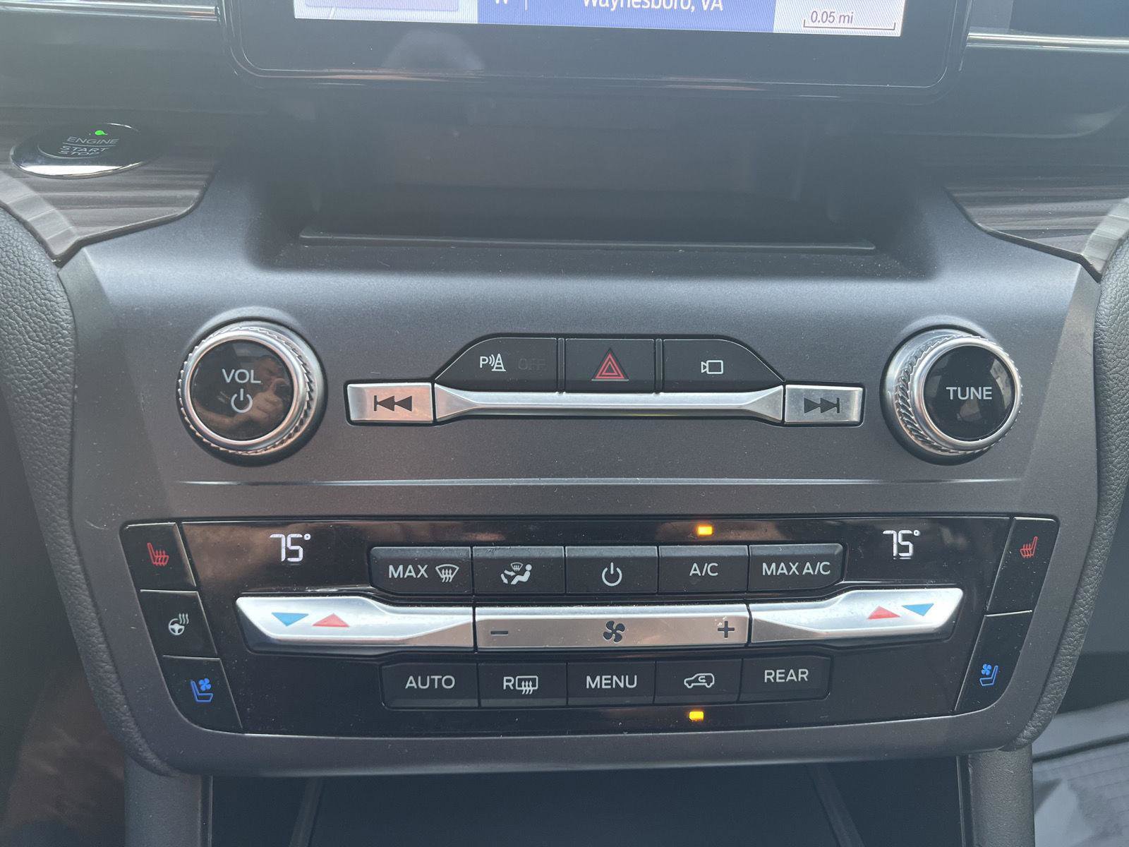 Certified 2020 Ford Explorer Limited image 16