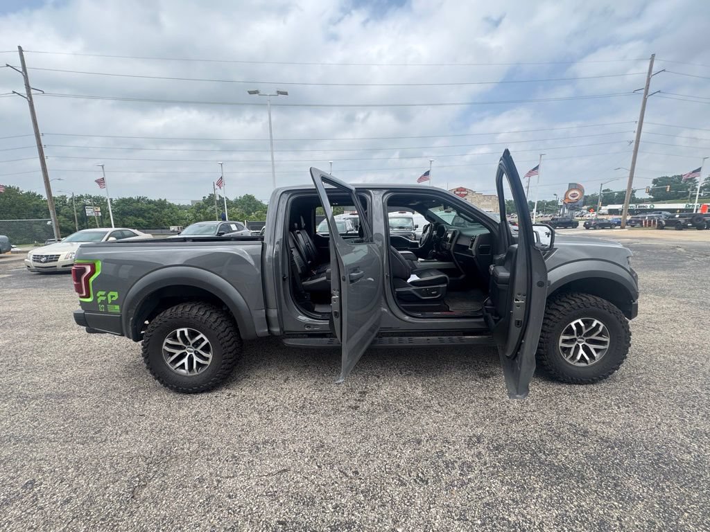 Certified 2018 Ford F150 Raptor w/ Equipment Group 801A Mid AWD/4WD image 8