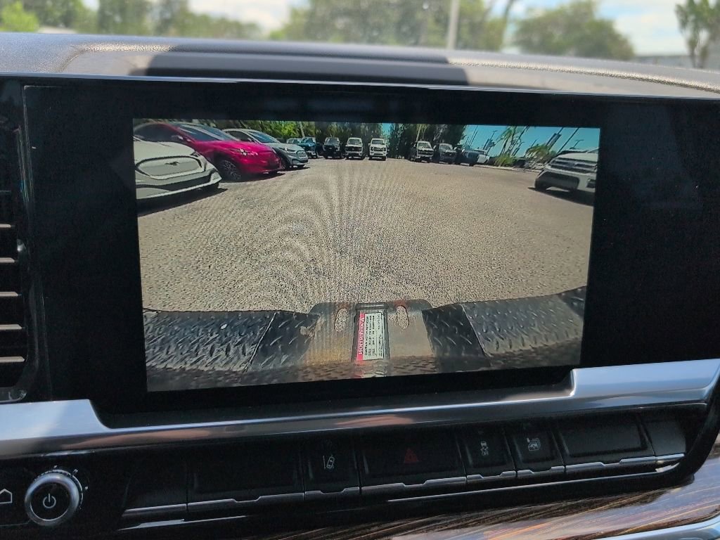 Used 2024 GMC Sierra 3500 SLE w/ SLE Convenience Package AWD/4WD image 18