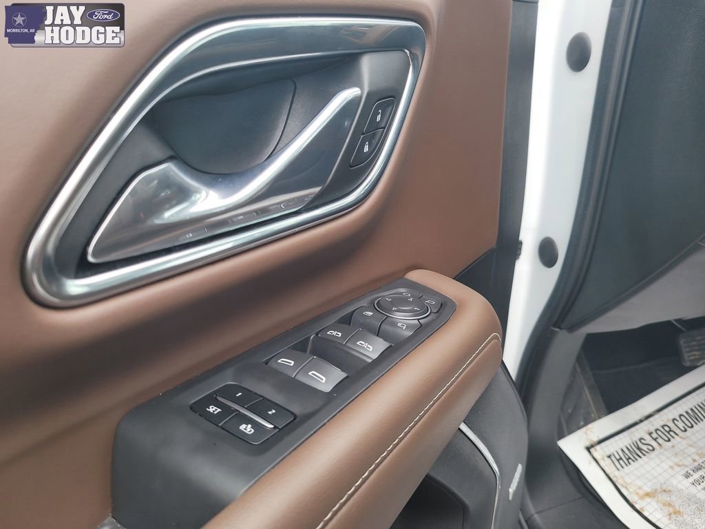 Used 2023 Chevrolet Tahoe High Country image 11