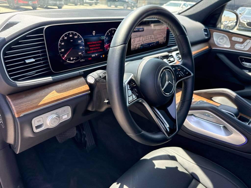 Used 2025 Mercedes-Benz GLE 350 4MATIC image 28