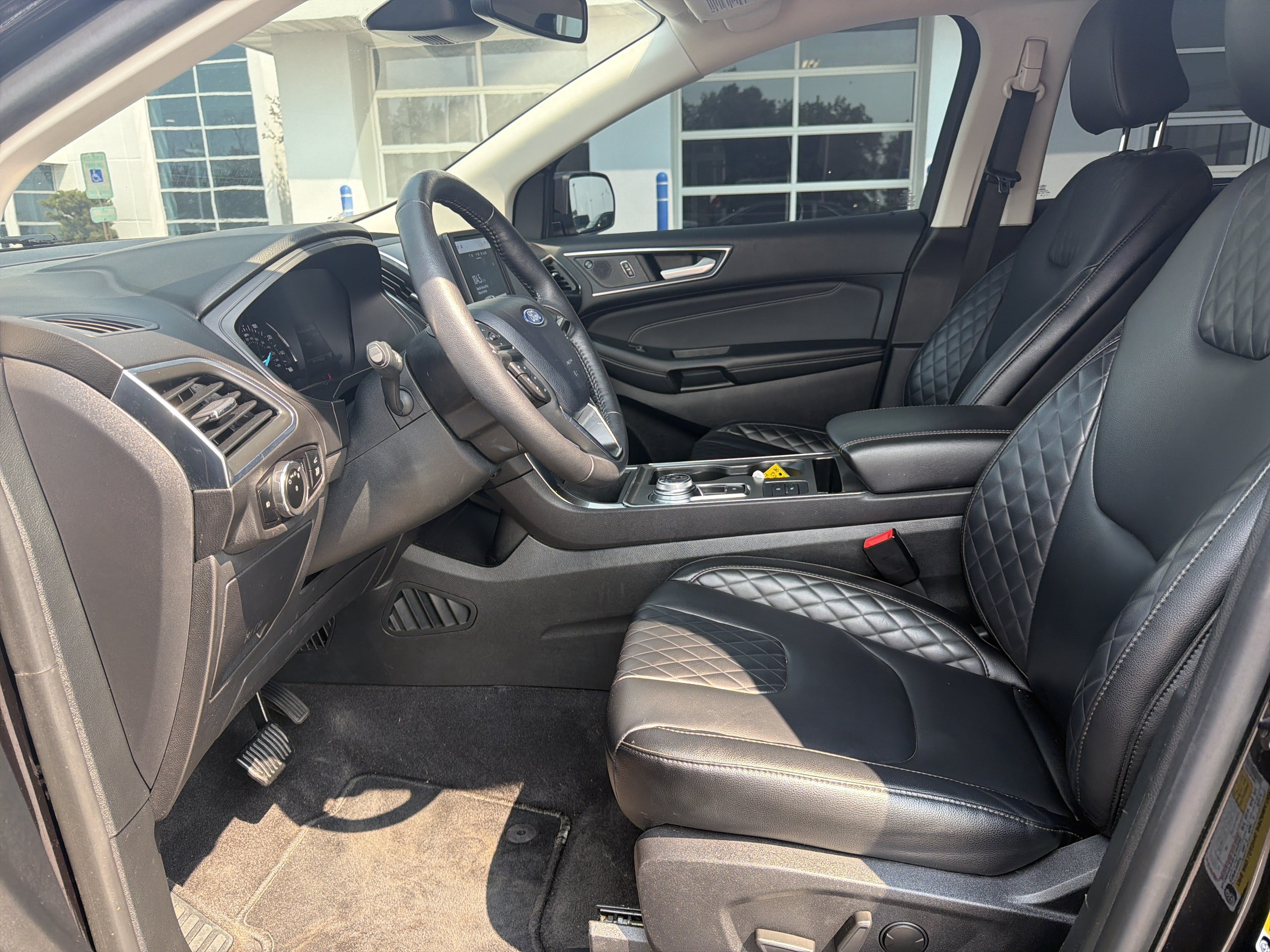 Certified 2024 Ford Edge Titanium AWD/4WD image 20
