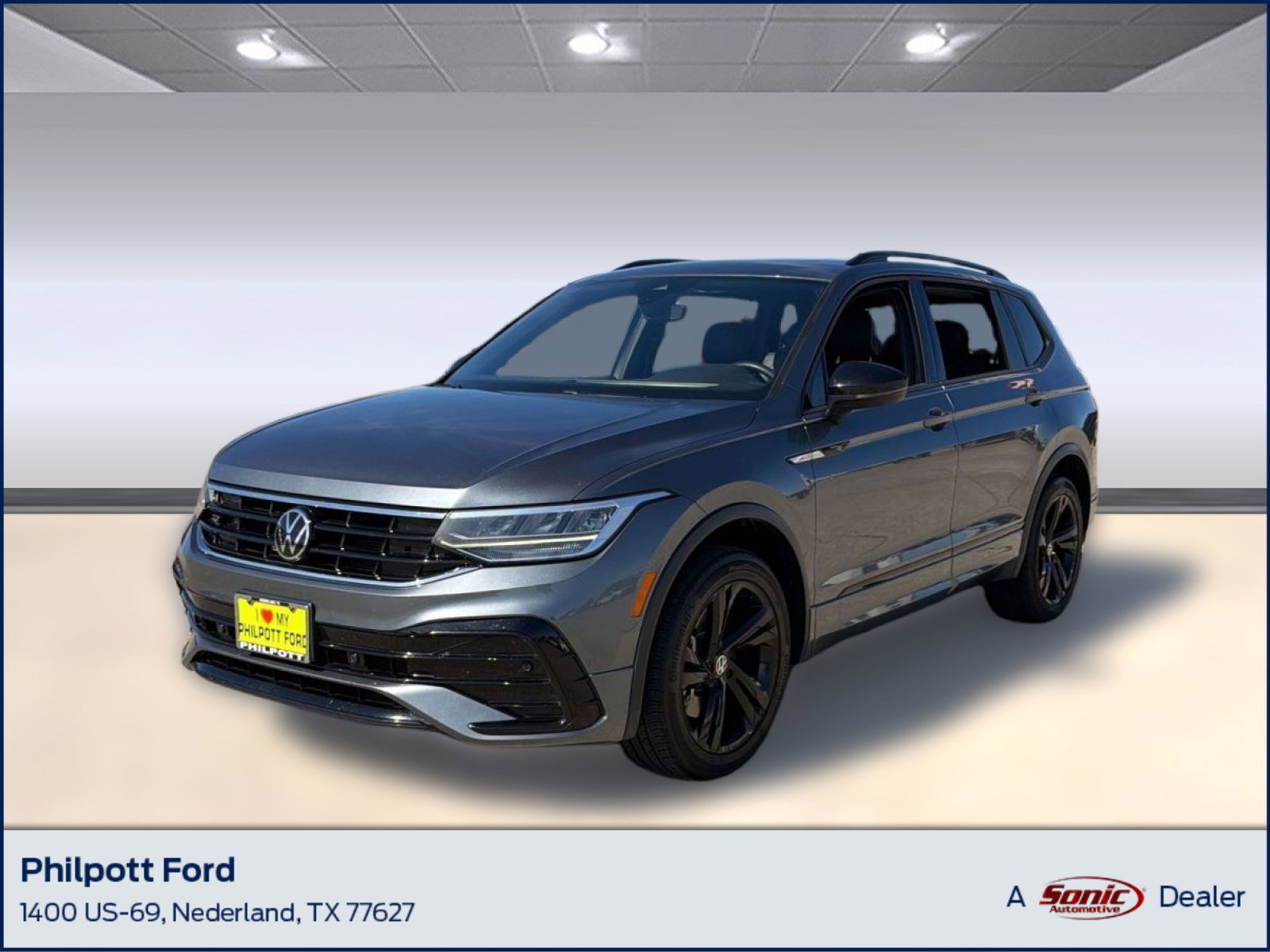 Used 2023 Volkswagen Tiguan SE R-Line